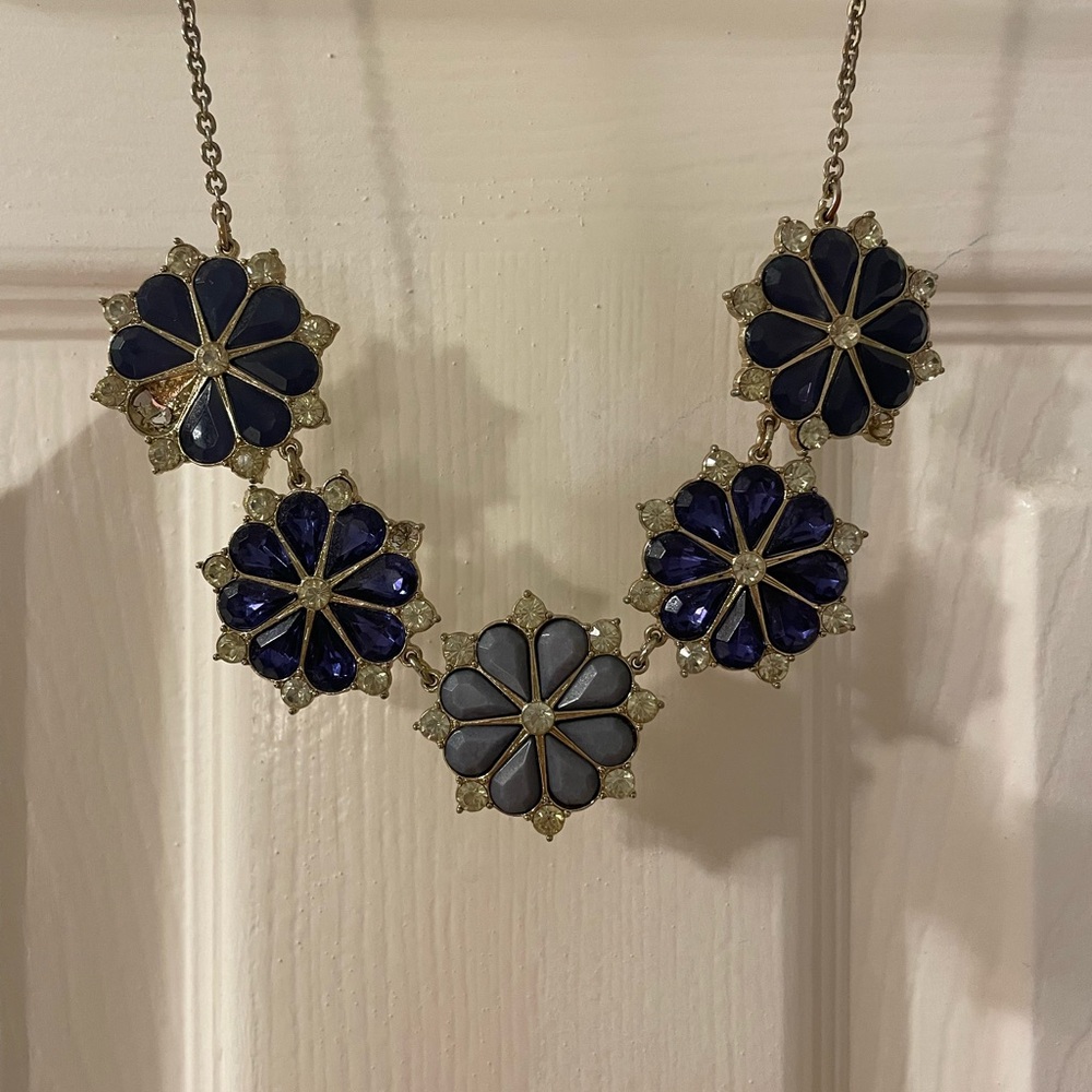 Bundle of 2 statement necklaces - Picture 2 of 5